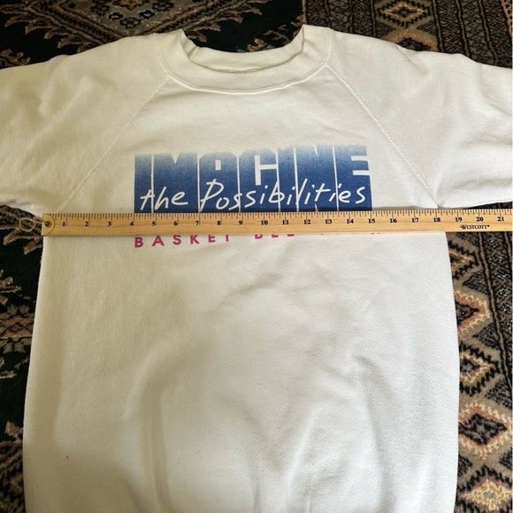 1991 Vintage Basket Bee  Pullover Crewneck - Picture 7 of 8